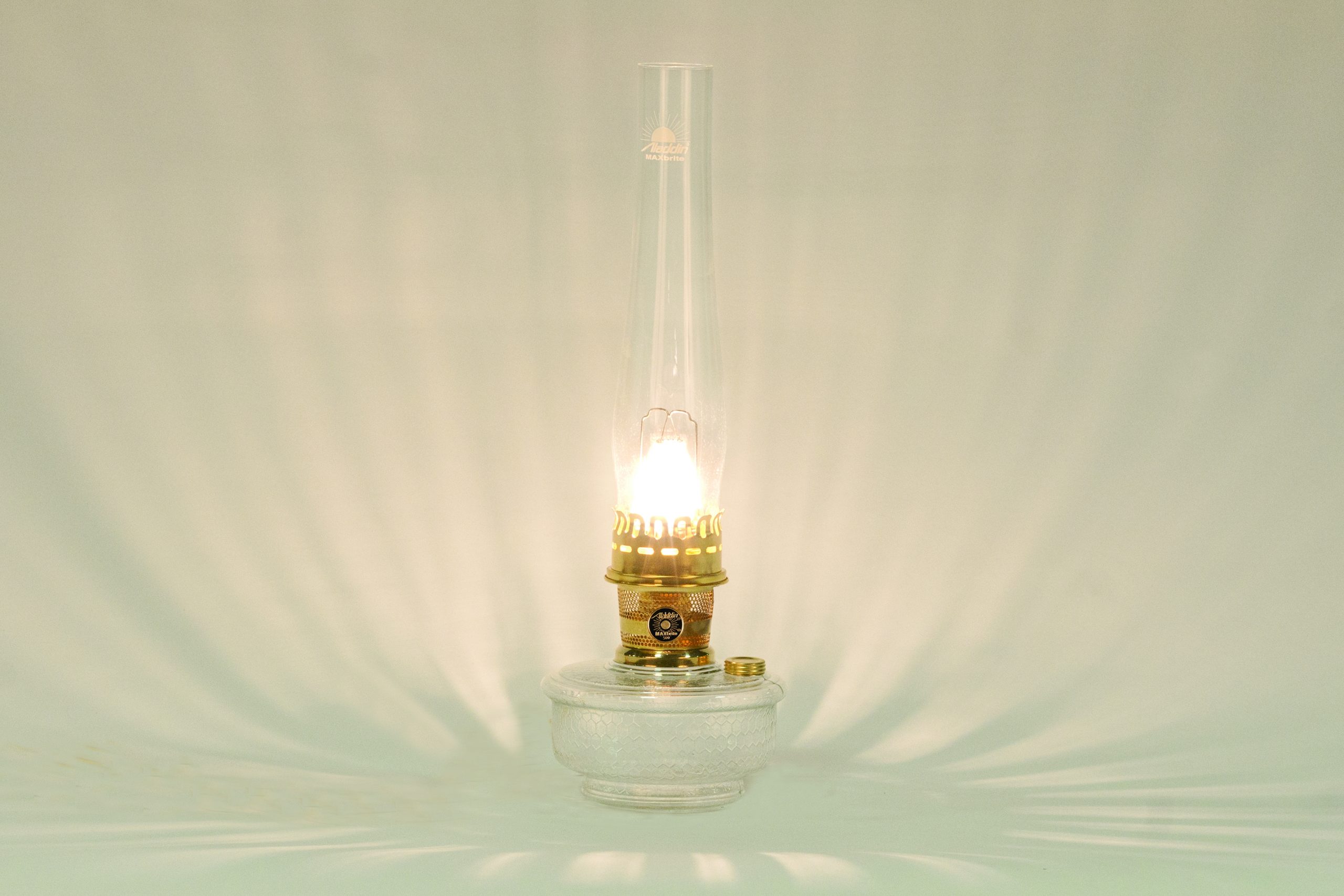 https://www.aladdinlamps.co/shop/wp-content/uploads/2016/09/100007060-Genie-III-Clear-Shelf-Lamp-w-Brass-scaled.jpg